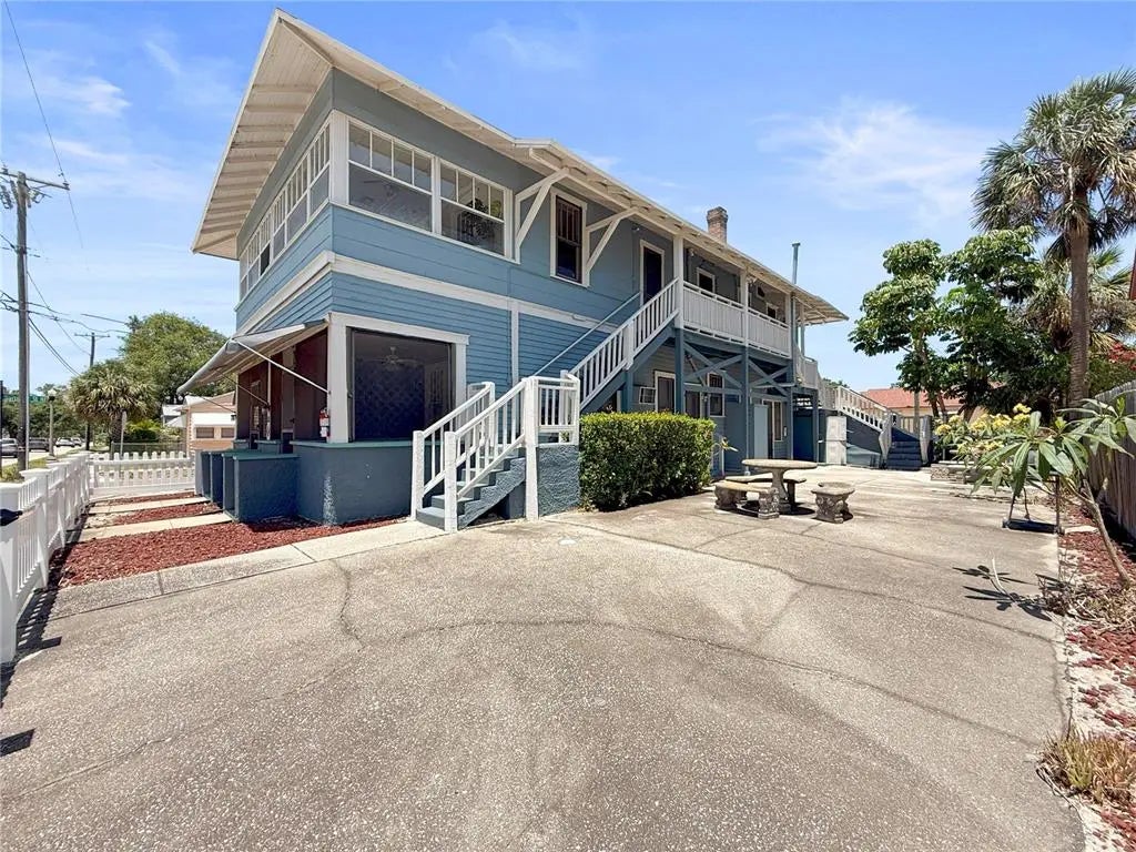 471 9th Avenue N, ST PETERSBURG