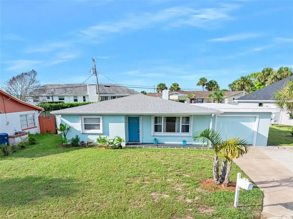22 Plaza Drive, ORMOND BEACH