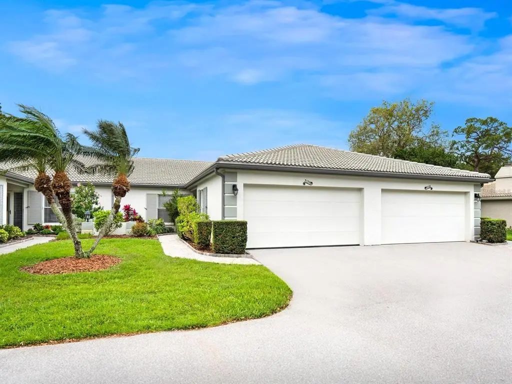 3130 Ringwood Meadow 44, SARASOTA