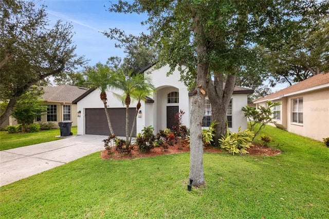 4606 Whispering Wind Avenue, TAMPA