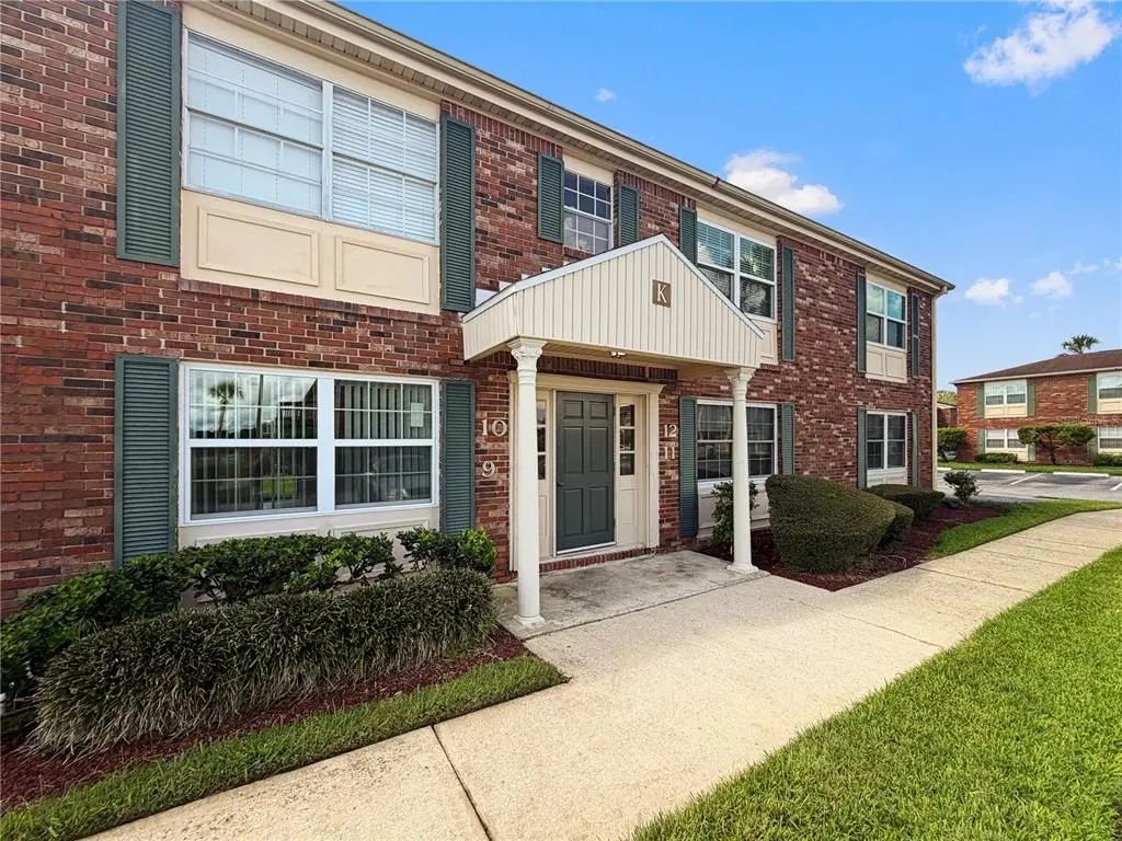 1920 E Edgewood Drive K9, LAKELAND