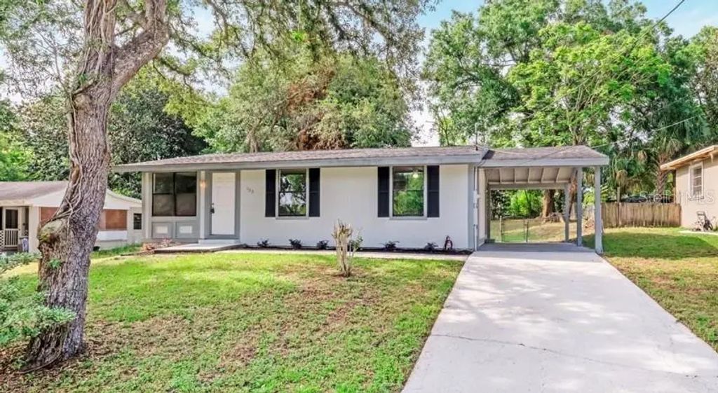 133 Colomba Road, DEBARY