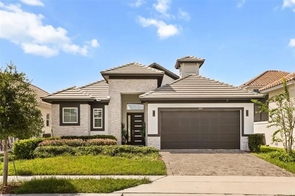 260 Hampton Loop, DAVENPORT