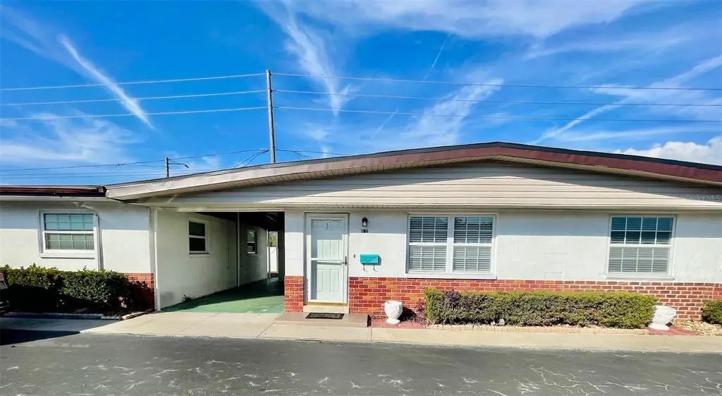 6165 58th Street N 6d, ST PETERSBURG