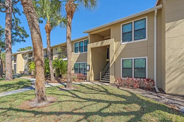 4013 Crockers Lake Boulevard 1316, SARASOTA