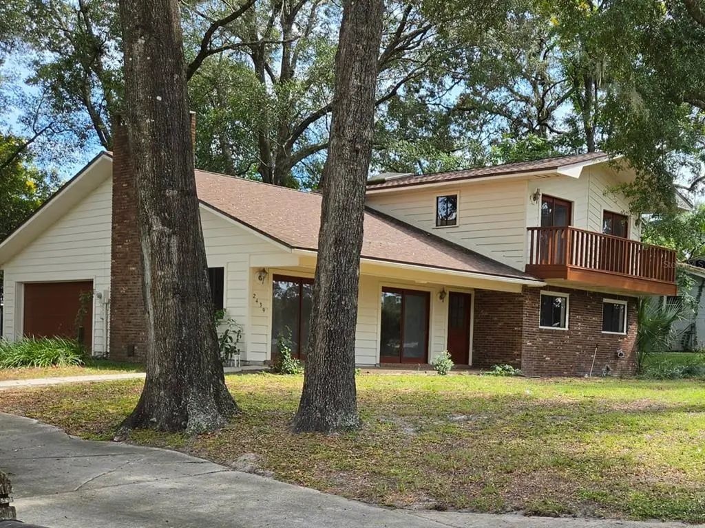 2439 Royal Road, DELAND