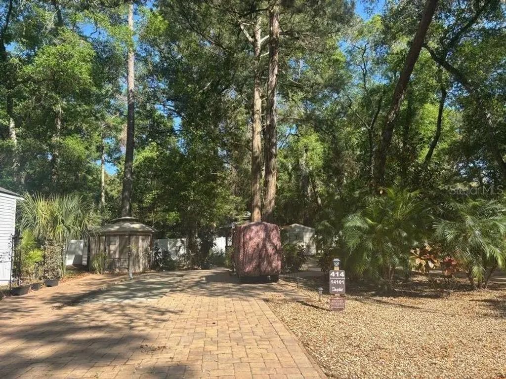 14101 Ne 253rd Court 414, FORT MC COY