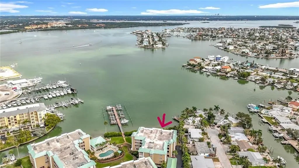 399 150th Avenue 218, MADEIRA BEACH