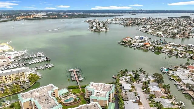 399 150th Avenue 218, MADEIRA BEACH