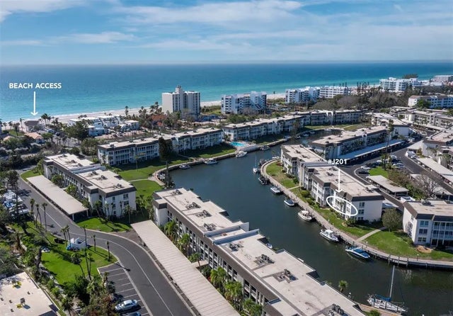 4400 Exeter Drive J-201, LONGBOAT KEY