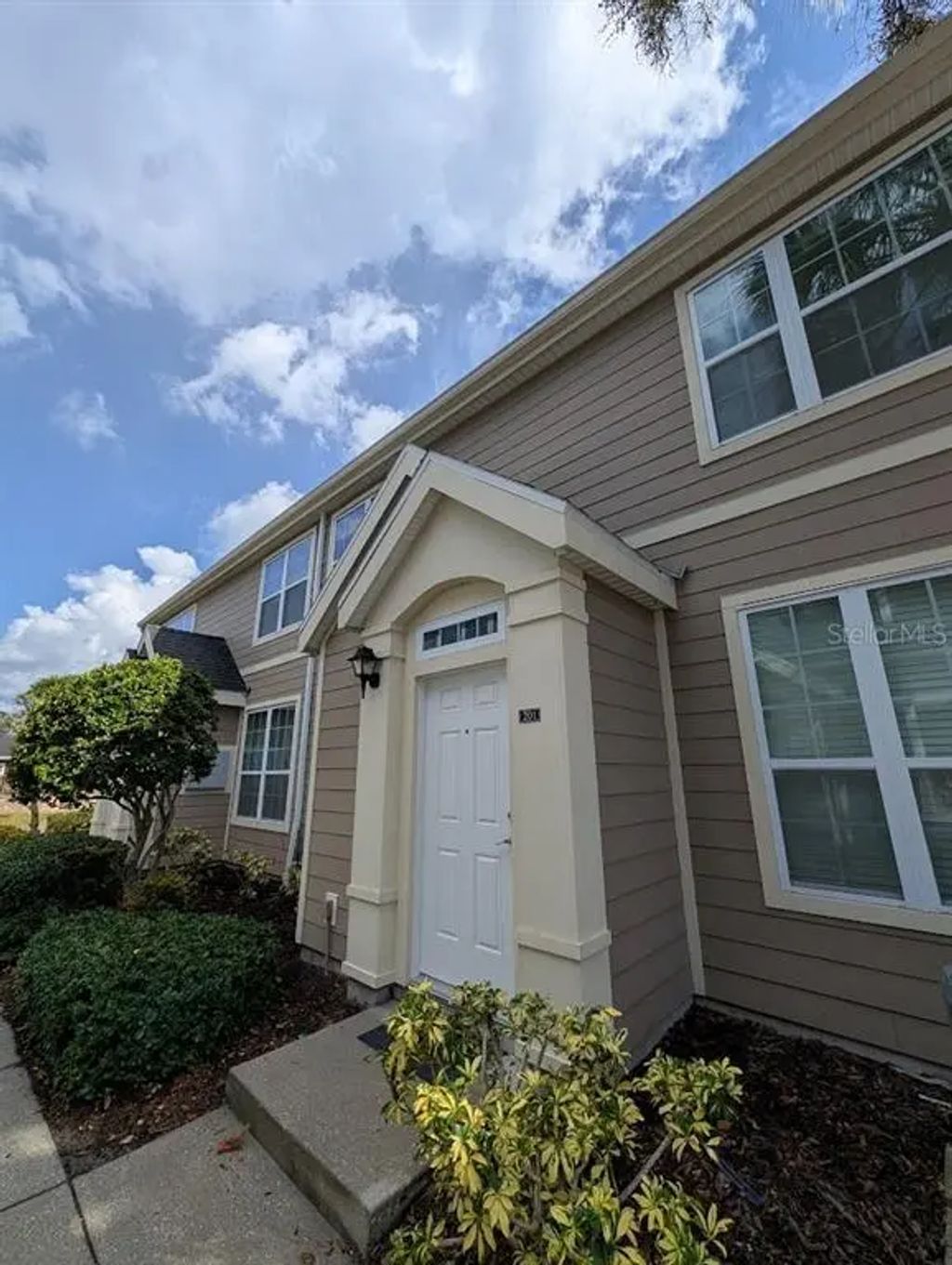 5691 Bidwell Parkway 201, SARASOTA