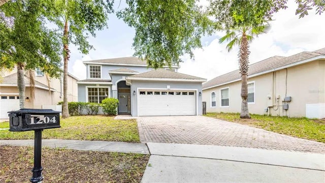 1204 Blackheath Court, DAVENPORT