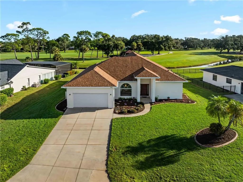 5121 Palm Aire Drive, SARASOTA