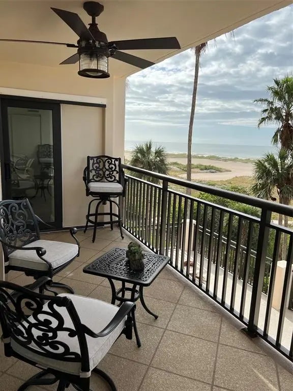 1270 Gulf Boulevard 401, CLEARWATER