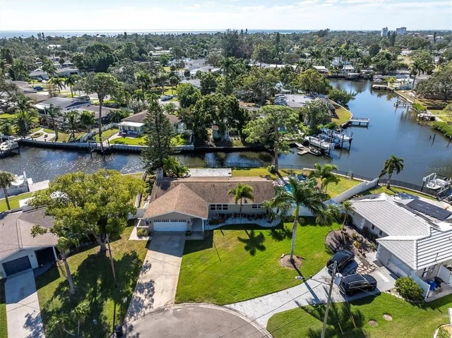 4812 Venetian Place Ne, ST PETERSBURG