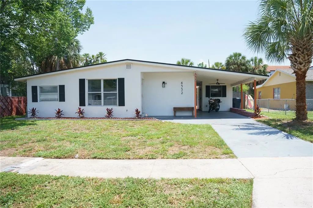 6552 S West Shore Circle, TAMPA