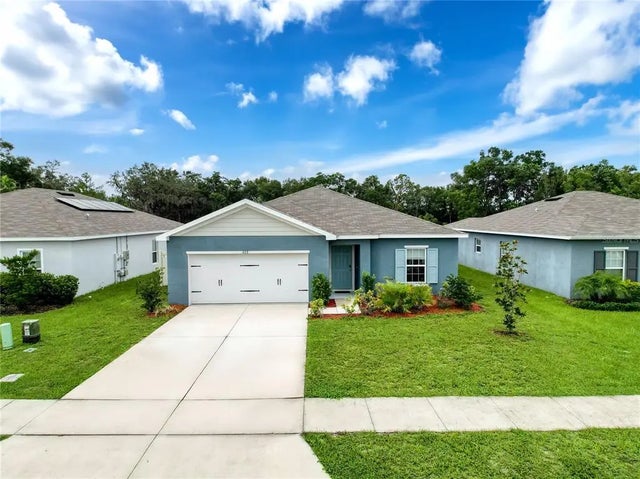 408 Button Sage Lane, DAVENPORT