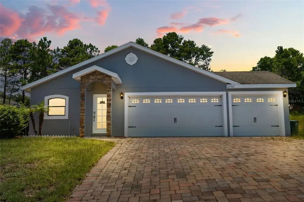 17703 Neal Dr, MONTVERDE