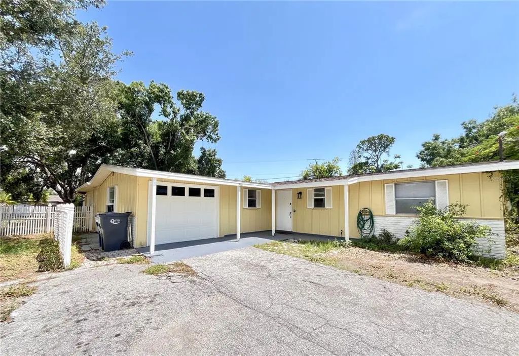 712 67th Avenue W, BRADENTON