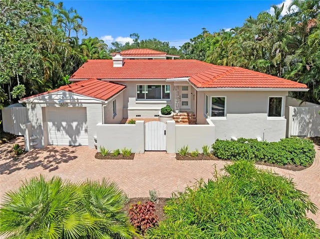 860 Snell Isle Boulevard Ne, ST PETERSBURG
