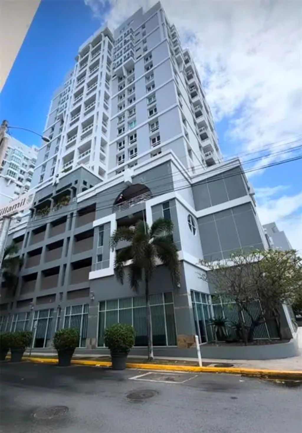 Metro Plaza Tower  305 Calle Villamil, SAN JUAN