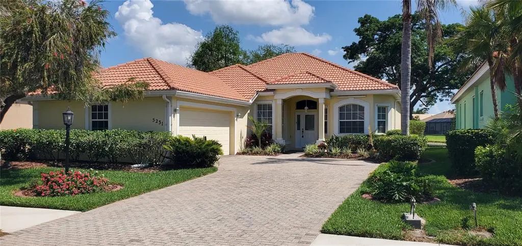 5231 Highbury Circle, SARASOTA
