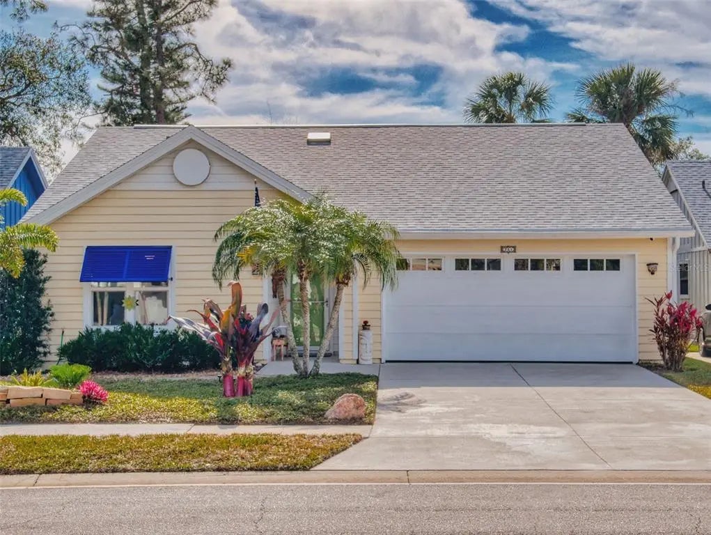751 Pine Shores Circle, NEW SMYRNA BEACH