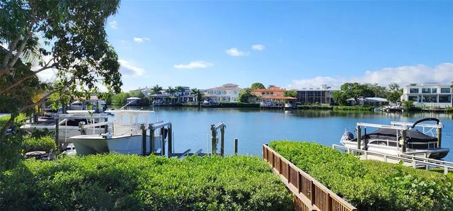 4 W Spanish Main Street, TAMPA