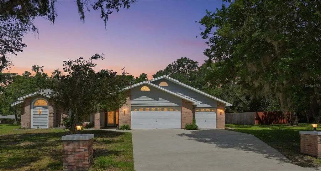 18451 Winding Oaks Boulevard, HUDSON