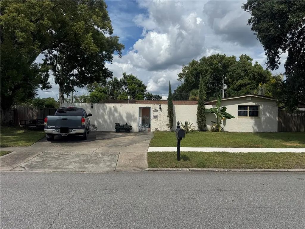 8303 Calais Circle, ORLANDO
