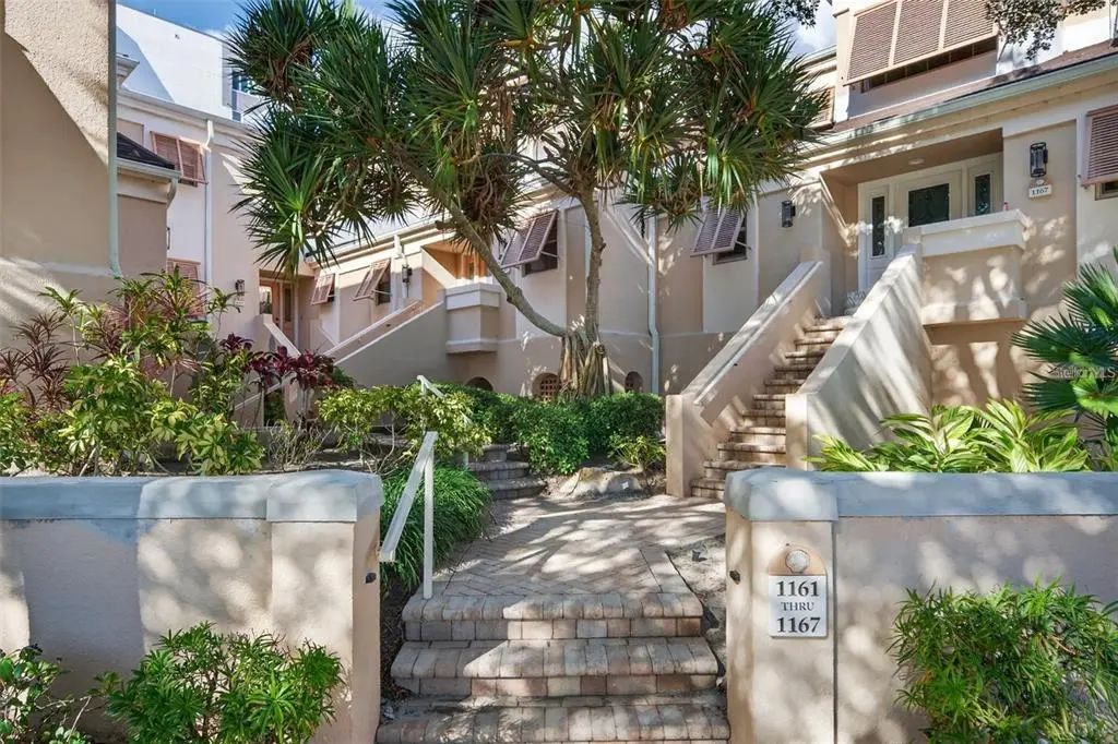 1163 Coquille Street 207, SARASOTA