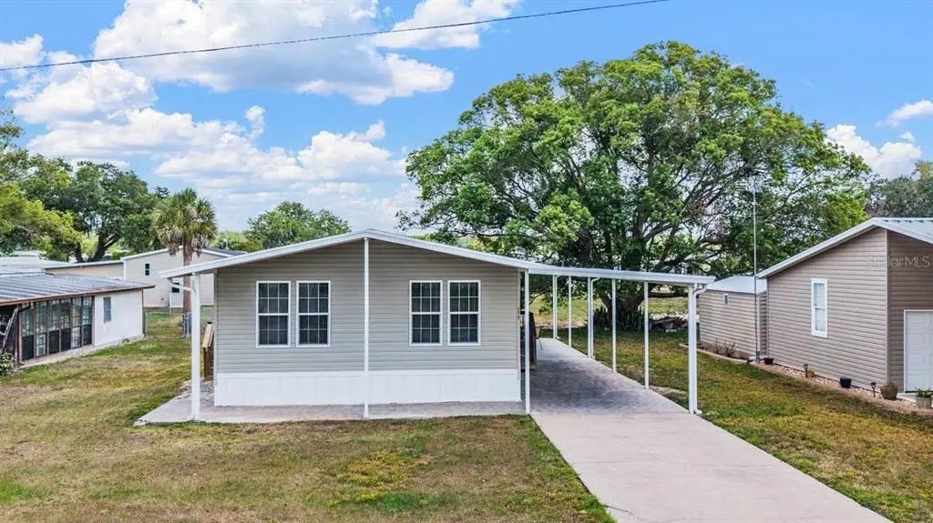 36747 Lakewood Drive, ZEPHYRHILLS