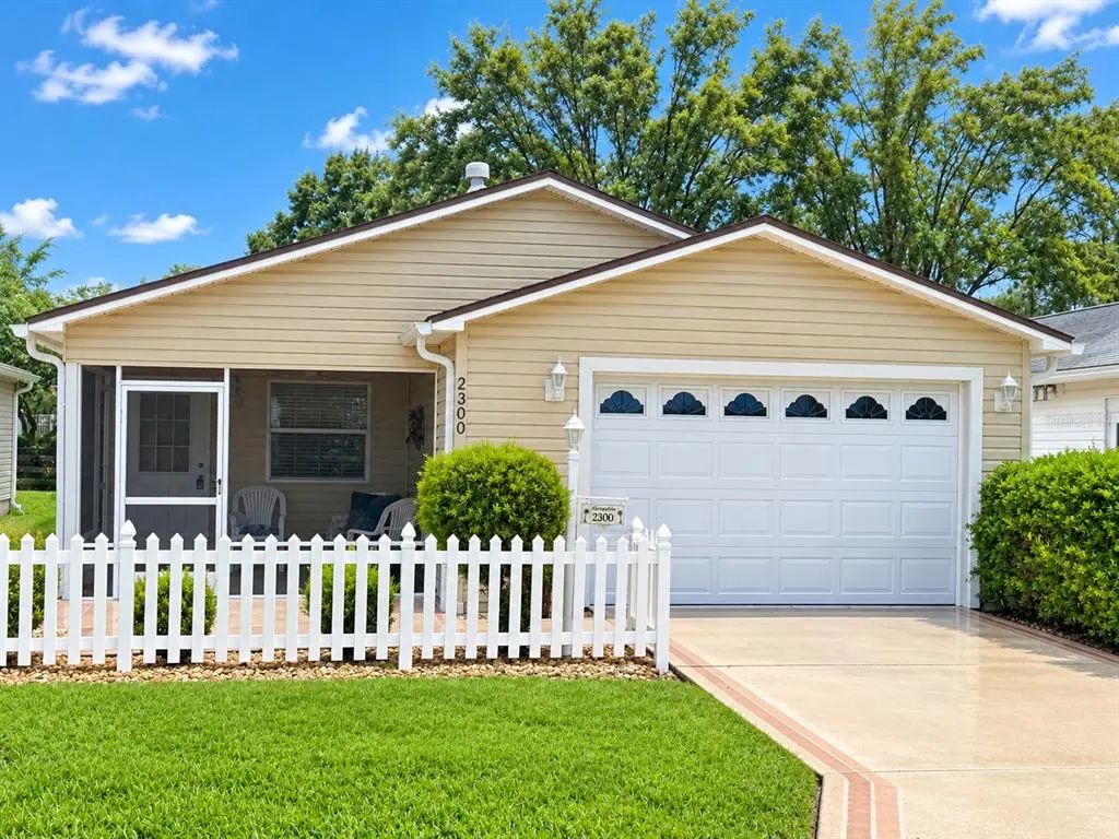 2300 Riley Road, THE VILLAGES