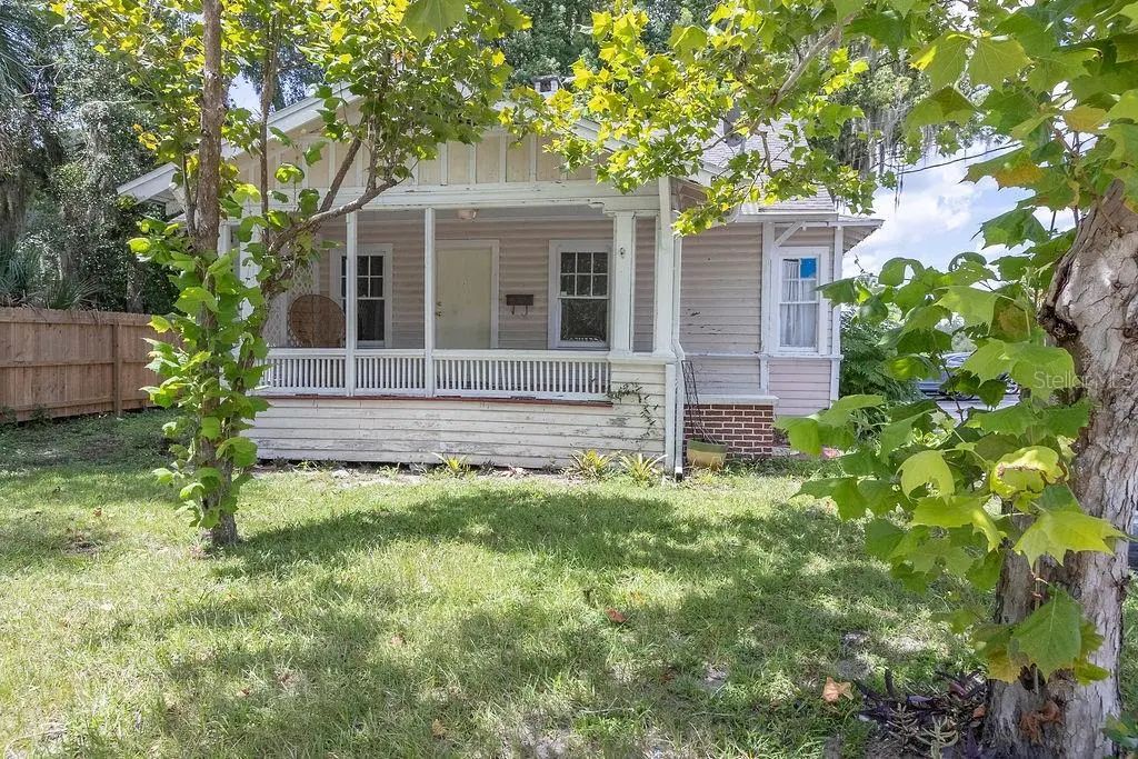 118 S Garfield Avenue, DELAND