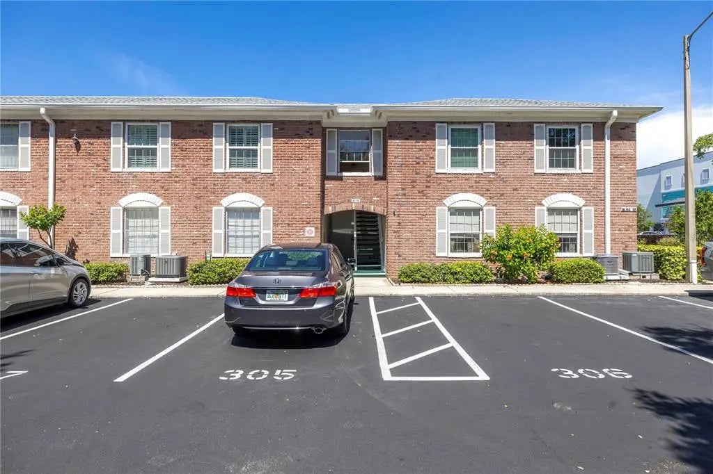 4115 34th Way S 195, ST PETERSBURG