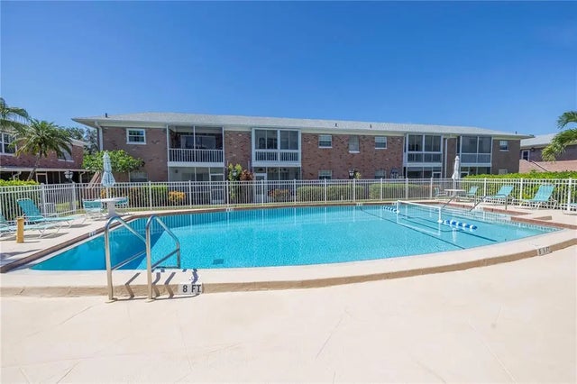 4115 34th Way S 195, ST PETERSBURG