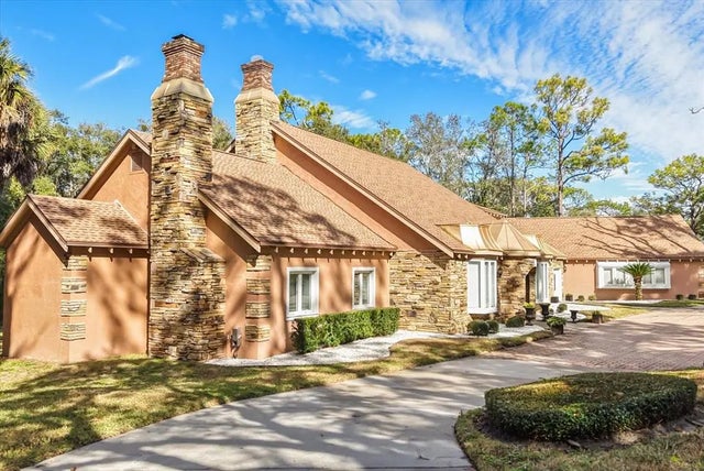 301 Magnolia Lake, LONGWOOD