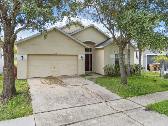 4306 Hidden Meadow Drive, KISSIMMEE