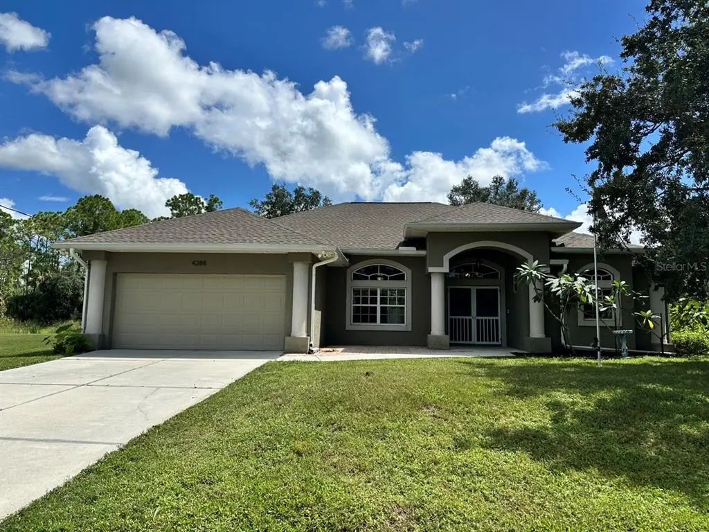 4288 Lobelia Street, NORTH PORT
