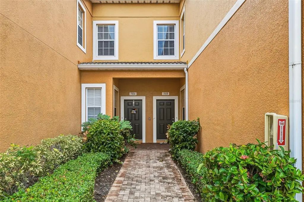 7928 Limestone Lane 19-105, SARASOTA