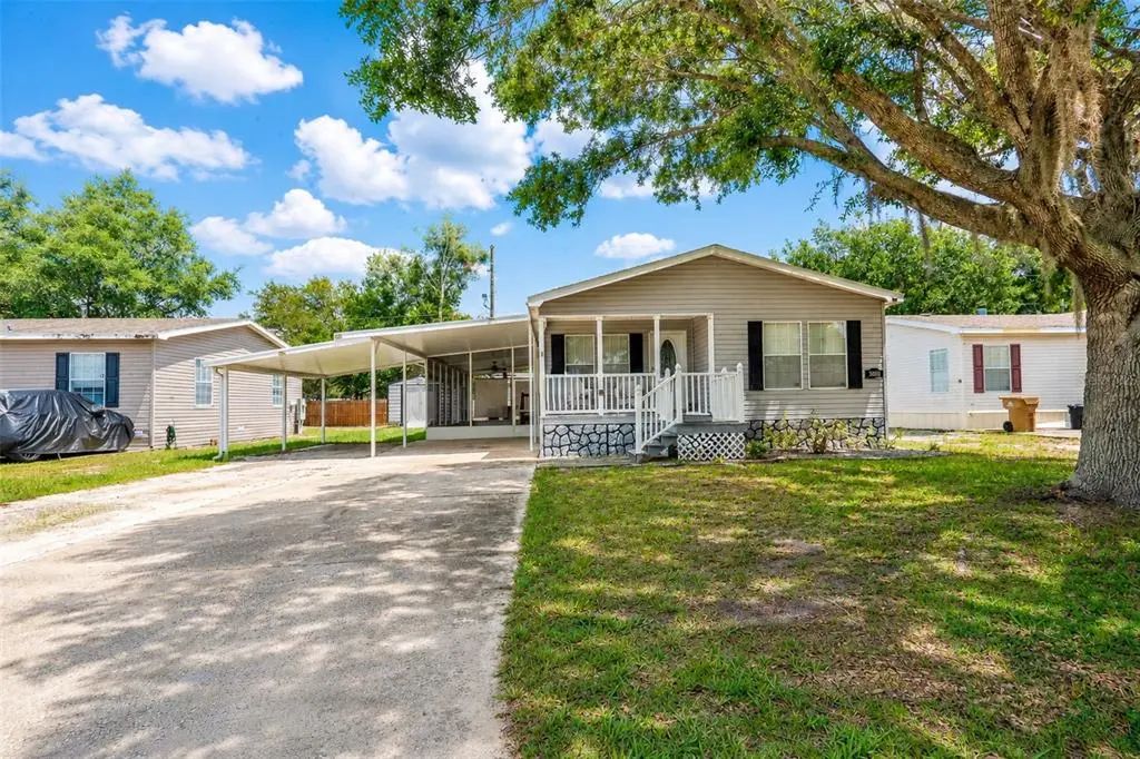 35201 Forest Lake Road, LEESBURG