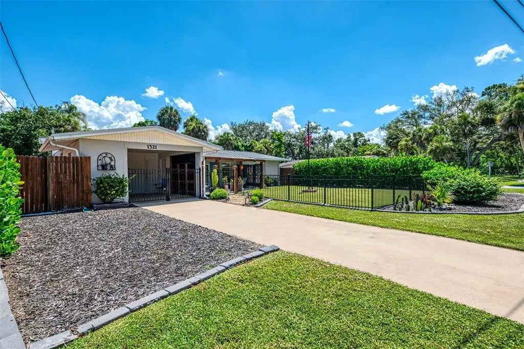 Photo of Listing #N6139939