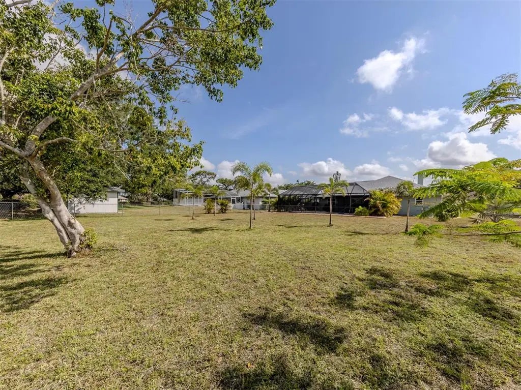 Gulf Shores Realty: 20 8c265ee76a693f89073015dcad3df0d7 l