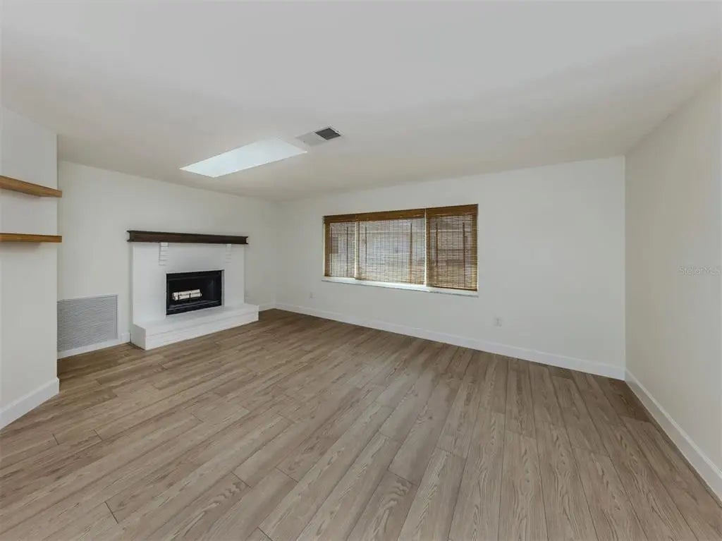 Gulf Shores Realty: 31 6e43741d015fc08b9cb897e1c462ec98 l