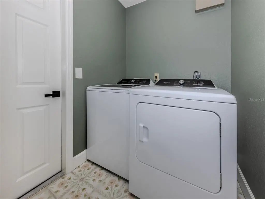 Gulf Shores Realty: 34 aa399ef1023492ce3c57f5906d5d6904 l