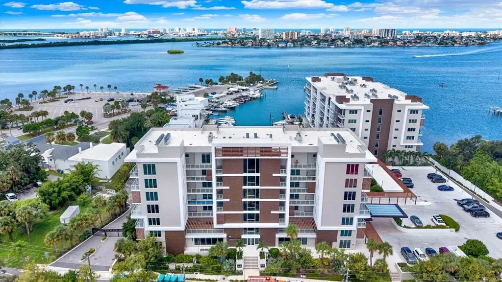 900 N Osceola Avenue Avenue 401, CLEARWATER