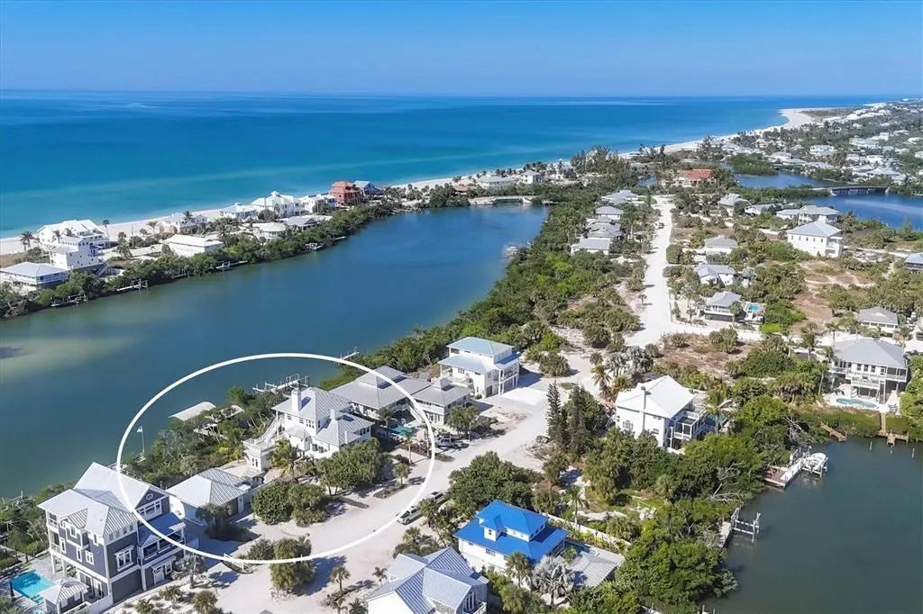 Gulf Shores Realty: 5 24575379211922282d18bafc4bb75ad8 l