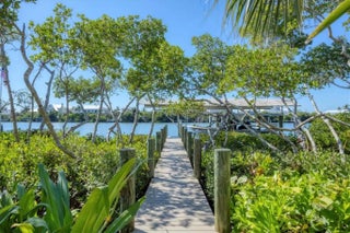 Gulf Shores Realty: 51 956a29a158e335b8f1c2e4ac05e336c3 s