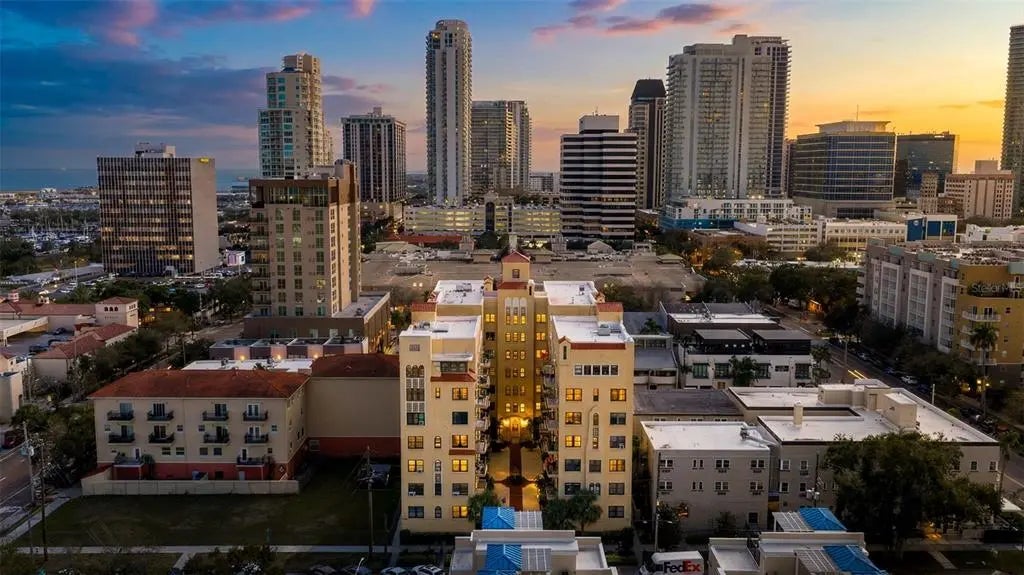 130 4th Avenue N 602, ST PETERSBURG