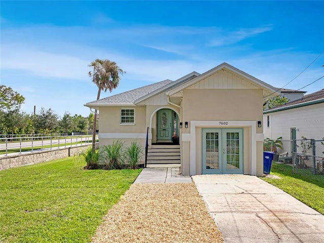 7602 S Sherrill Street, TAMPA